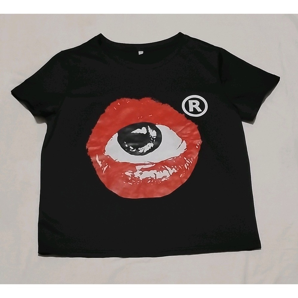 Y2K Streetwear Graphic Tee Black Red Lips Eyeball The World Is Yours